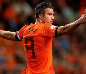 开云体育入口-新疆队险胜上海队，塔图姆关键节点连续得分锁定胜局