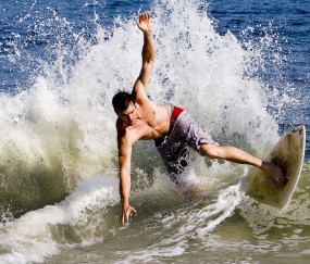 开云APP-戈贝尔的沉默怒吼，当76人防线在吉林队面前崩塌的583秒